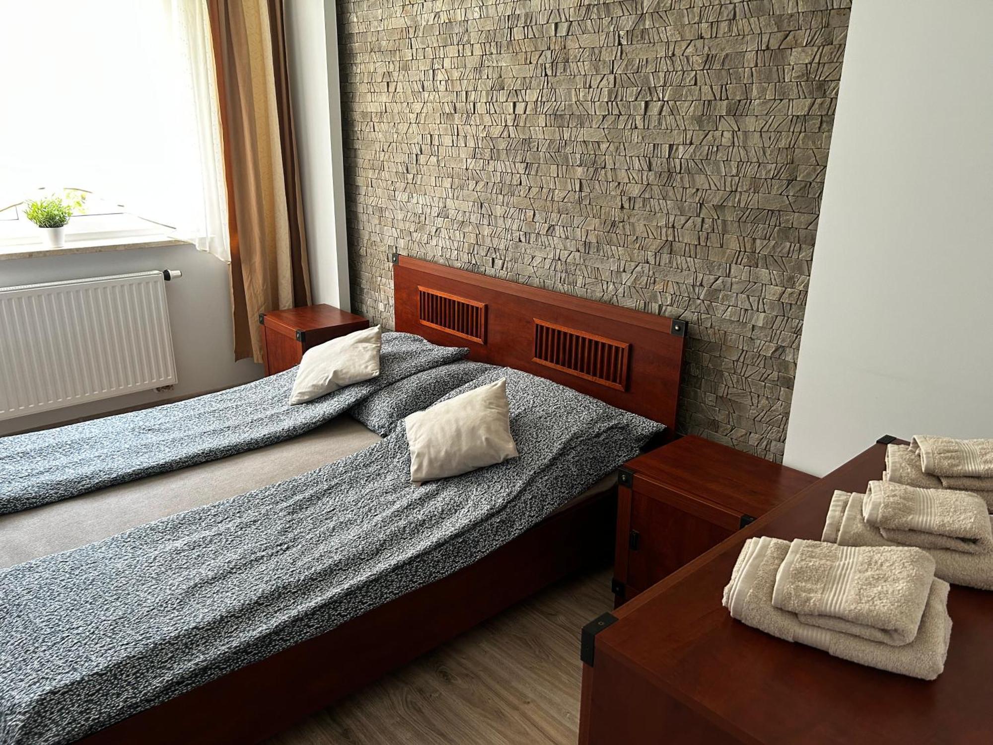 M&M Apartament Glogera Krasków Exterior foto